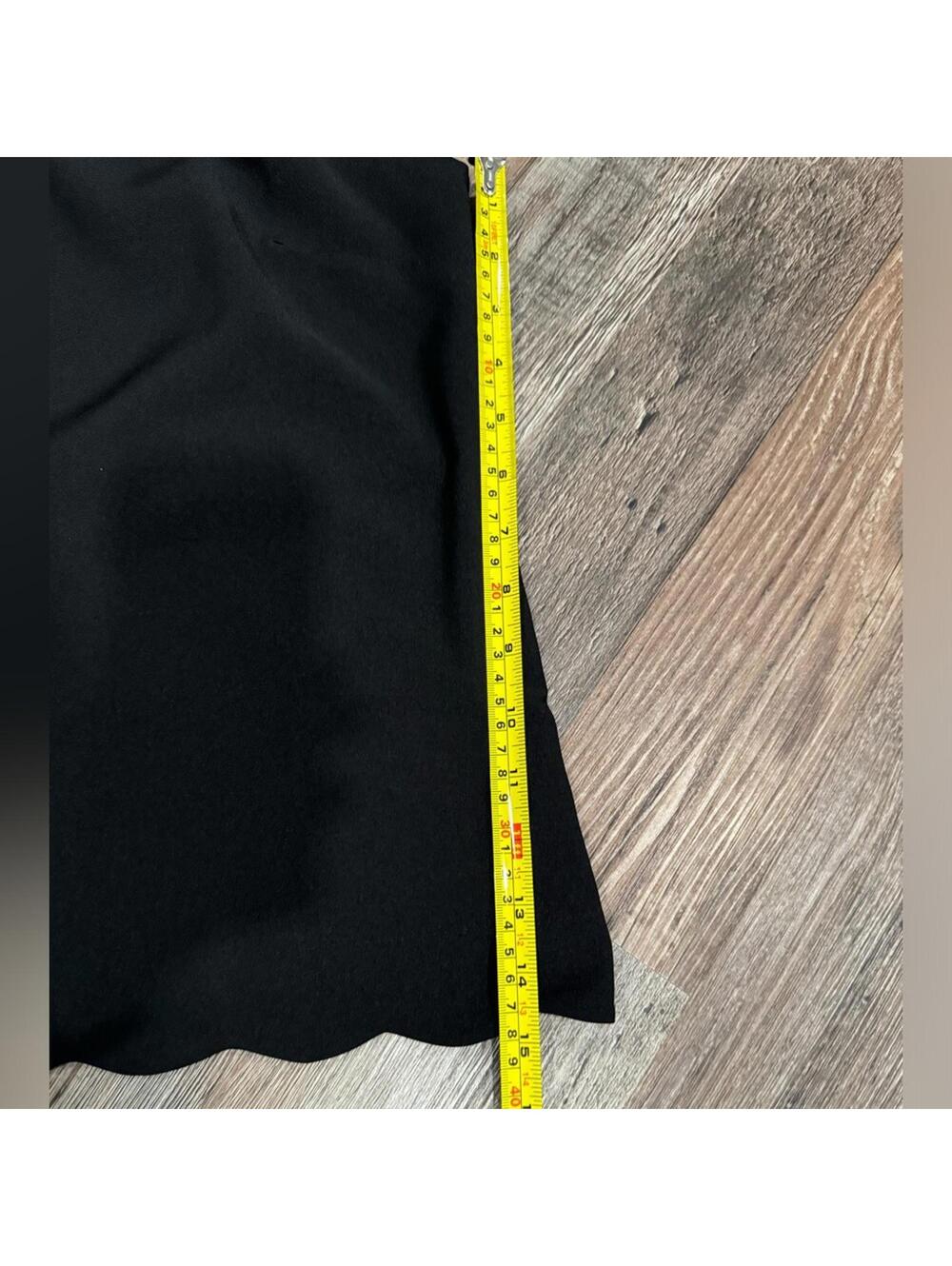 J.Crew Black Scalloped Cami Tank Top Structured Minimalist Coquette 6 - Picture 7 of 9